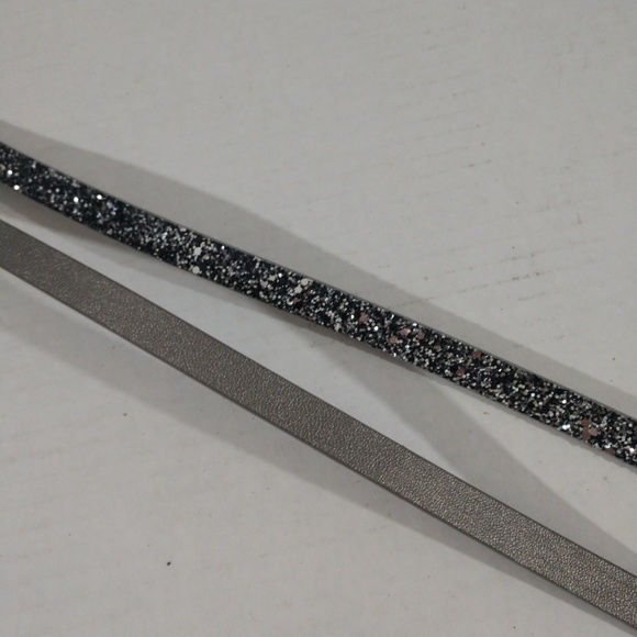 Inc. Reversible 2 Pack Of Women's Belts Size Small - Picture 3 of 4